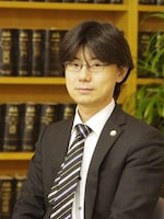 中村 万喜夫弁護士