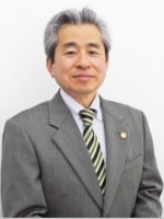 山本 善平弁護士
