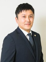 藤森 頼継弁護士