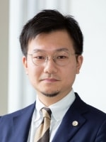 小林 塁弁護士