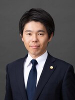 粟津 正博弁護士
