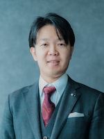 新田 真之介弁護士