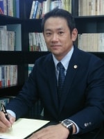 栗田 有介弁護士