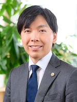 小笠原 大輔弁護士