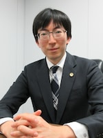 松岡 俊一弁護士