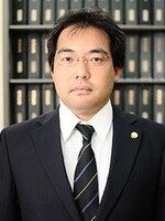 三木町綜合法律事務所 上岡 勇介弁護士