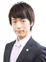 國武 優弁護士