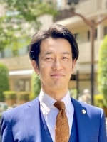 上原子 将巨弁護士