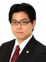 鈴谷 通弁護士