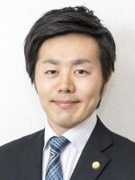 白波瀬 文吾弁護士