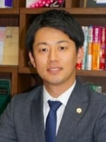 権 基峰弁護士