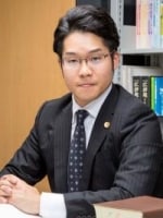 金井 崇晃弁護士