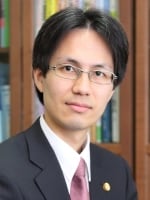 上床 栄次朗弁護士