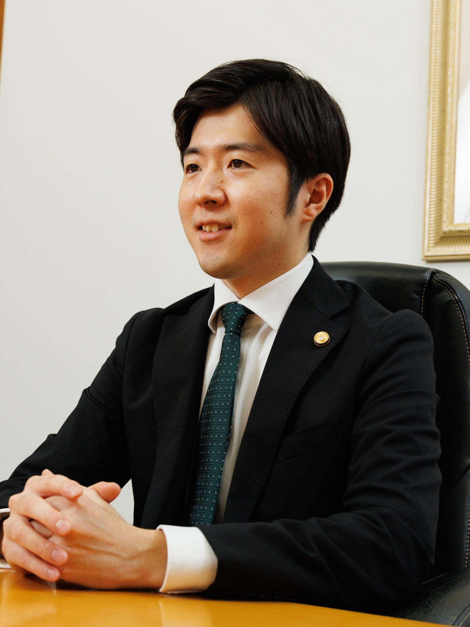内山 優弁護士
