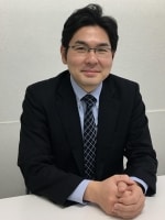 海宝 三敬弁護士