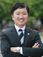 伊豆 浩幸弁護士