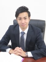 上間 貞史弁護士