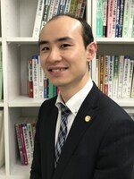 宇佐見 淳弁護士