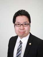 五月女 智昭弁護士