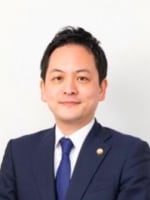 山浦 光一郎弁護士