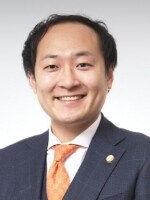 安井 孝侑記弁護士