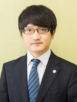 野村 優介弁護士