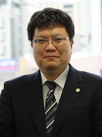 三宅 祐樹弁護士