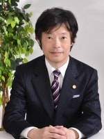 上田 優弁護士