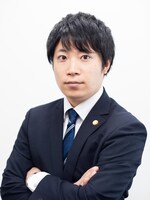 壷屋 広紀弁護士
