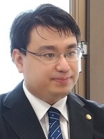 山本 達也弁護士