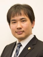 石見 信明弁護士