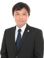 日川 猛弁護士