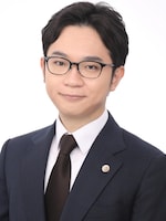 プルメリア国際法律事務所 浅野 凜太郎弁護士