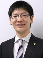 楠野 翔也弁護士
