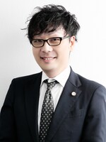 岡上 貢弁護士