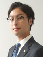 益川 教親弁護士