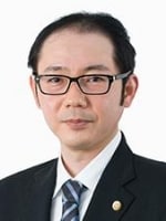 前野 直也弁護士