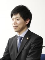 あかつき総合法律事務所 辻本 圭太弁護士