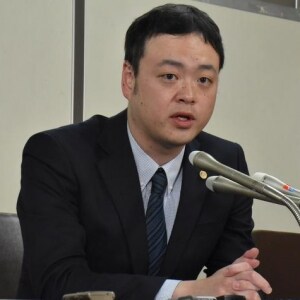 「ガラケー女」デマ流された女性、豊田市議の和解拒否「謝罪は受け入れられない」