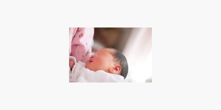 「育児休暇」を義務化した会社があらわれた！「休暇の義務化」って問題ないの？