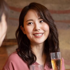 「私、田中さんと不倫してるんだ！」浮気相手がポロリ、噂は一気に広まった！