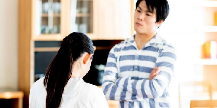 「自宅ベッドで妻と男子学生が…」復讐に燃える夫がひらめいた秘策