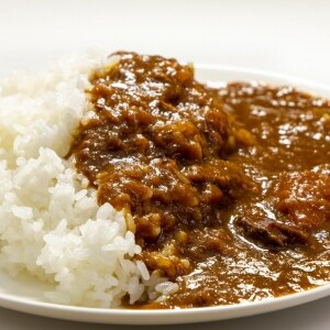 大盛り無料のカレー、食べきれずに残したら「出入り禁止」に…そんなのアリ？