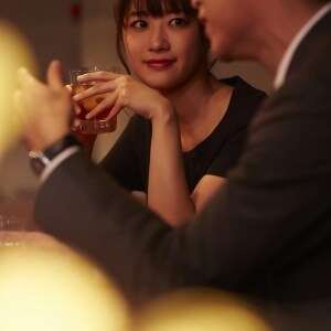 マッチングアプリに潜む「既婚者」トラブルに巻き込まれる恐れも