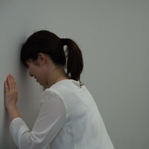 謝罪しても3時間「頭がおかしい」と暴言…夫の説教は「モラハラ」か