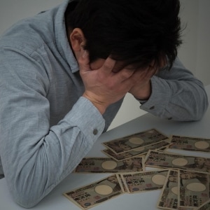 離婚予定の男性「慰謝料が払えないので、自己破産する」　こんな身勝手、許されるの？