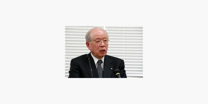 「STAP細胞」論文の疑義に関する理化学研究所の中間報告会見（写真）