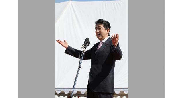 挨拶する安倍前首相（首相官邸HPより）