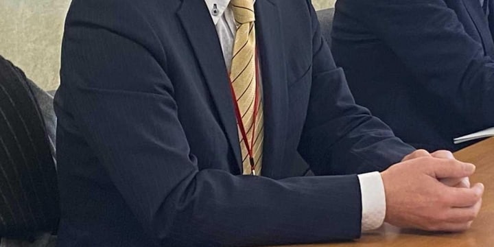 残業代未払いと退職強要、日立子会社を提訴 「結果出ないならサヨナラと言われた」
