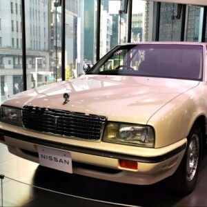 伊藤かずえさん、30年乗った「日産シーマ」が新品同様に　レストアで税額が変わる？
